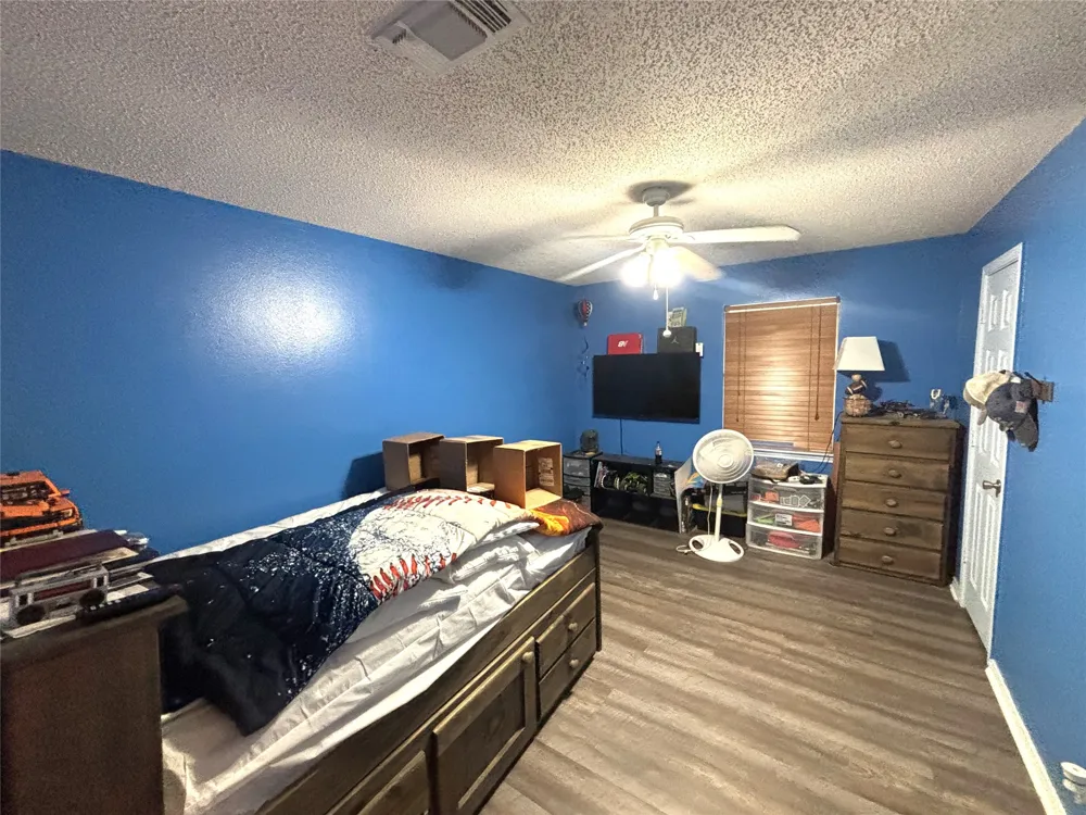 1020 Morgan Lane Blossom, TX 75416