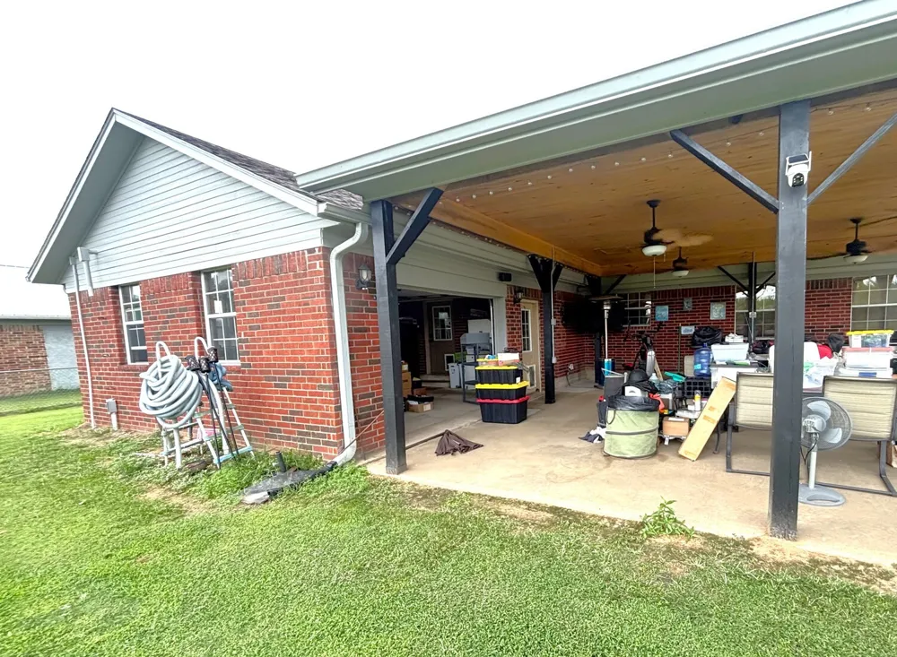 1020 Morgan Lane Blossom, TX 75416