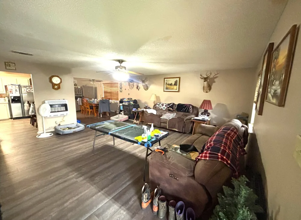 1020 Morgan Lane Blossom, TX 75416