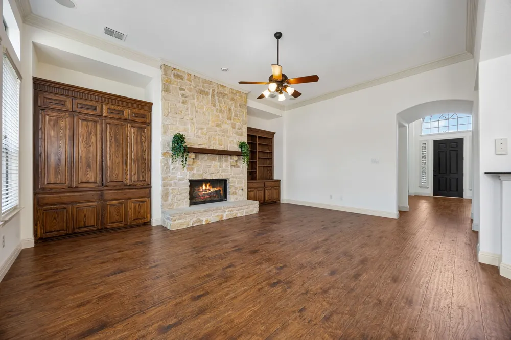 2308 Harrisburg Lane Plano, TX 75025