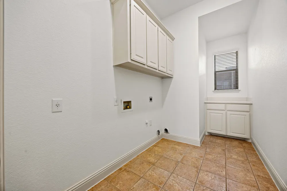 2308 Harrisburg Lane Plano, TX 75025
