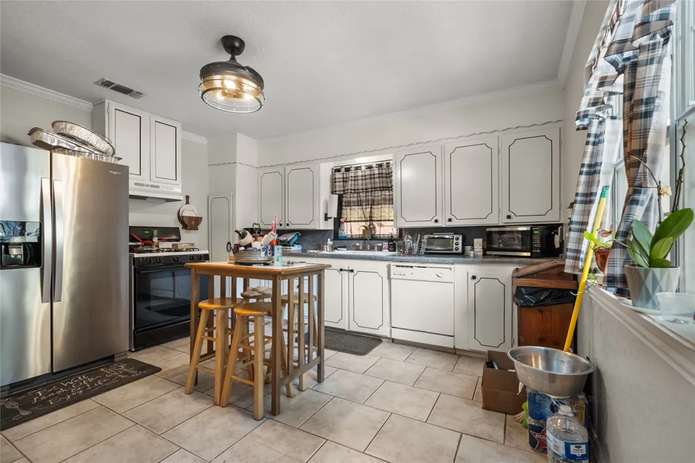 314 W 4th Street Weatherford, TX 76086