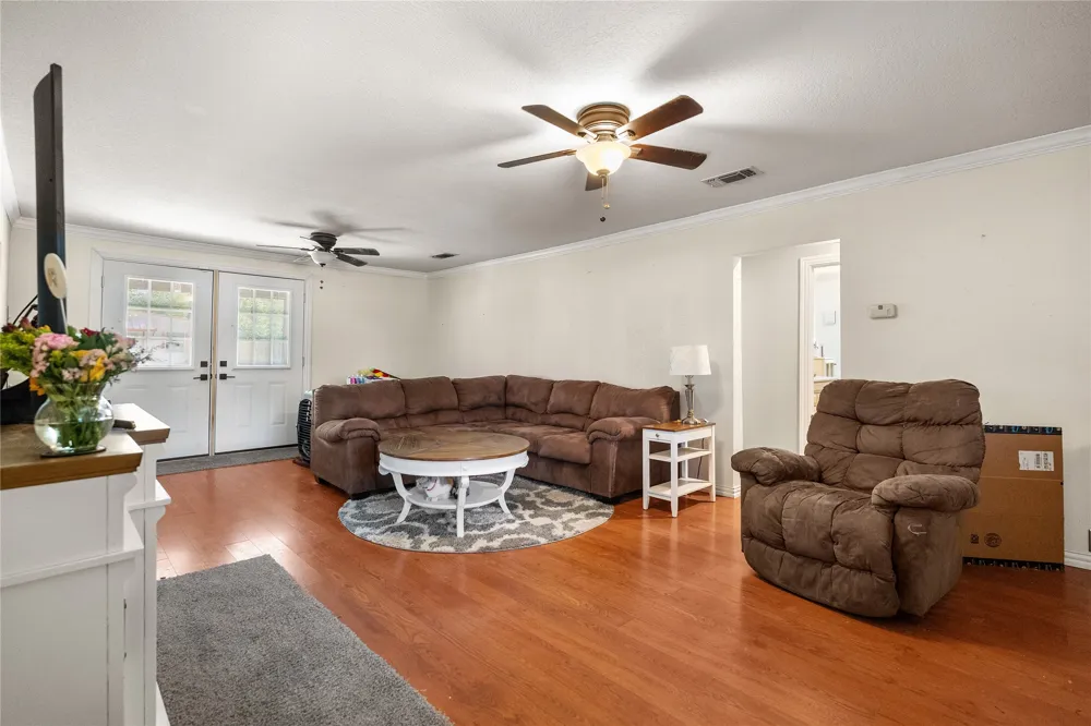 314 W 4th Street Weatherford, TX 76086