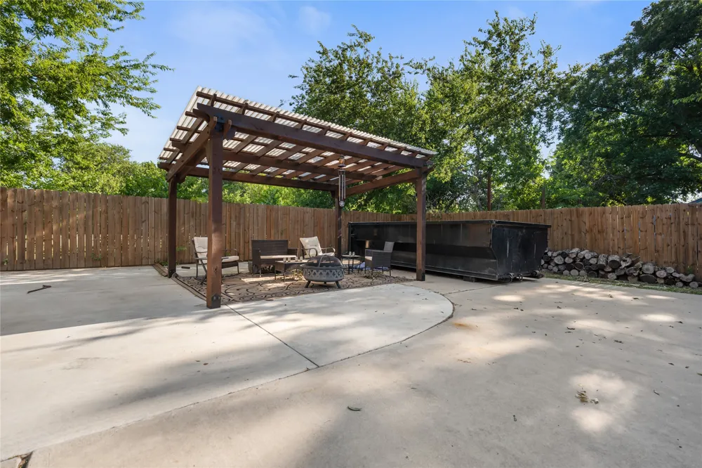 314 W 4th Street Weatherford, TX 76086