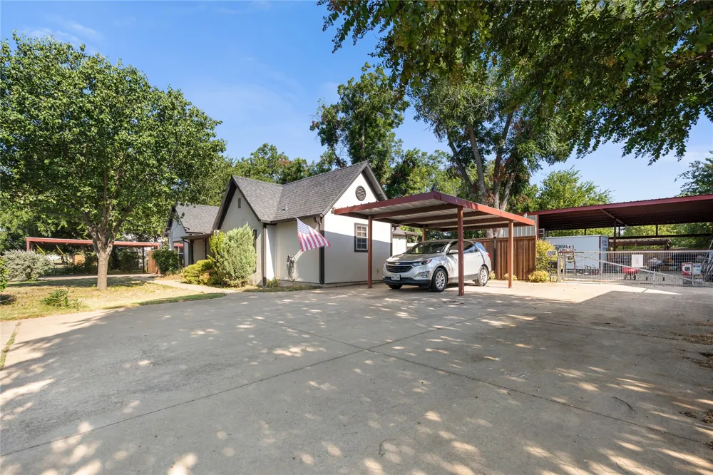 314 W 4th Street Weatherford, TX 76086