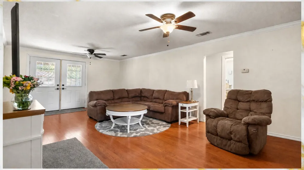 314 W 4th Street Weatherford, TX 76086