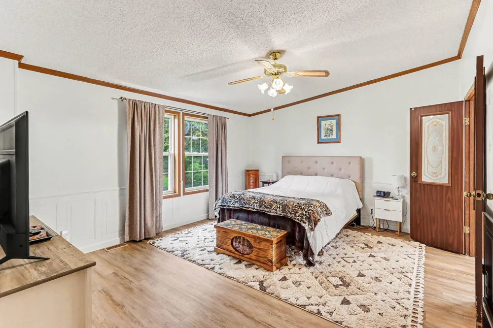 24070 J DRIVE Albion, MI 49224