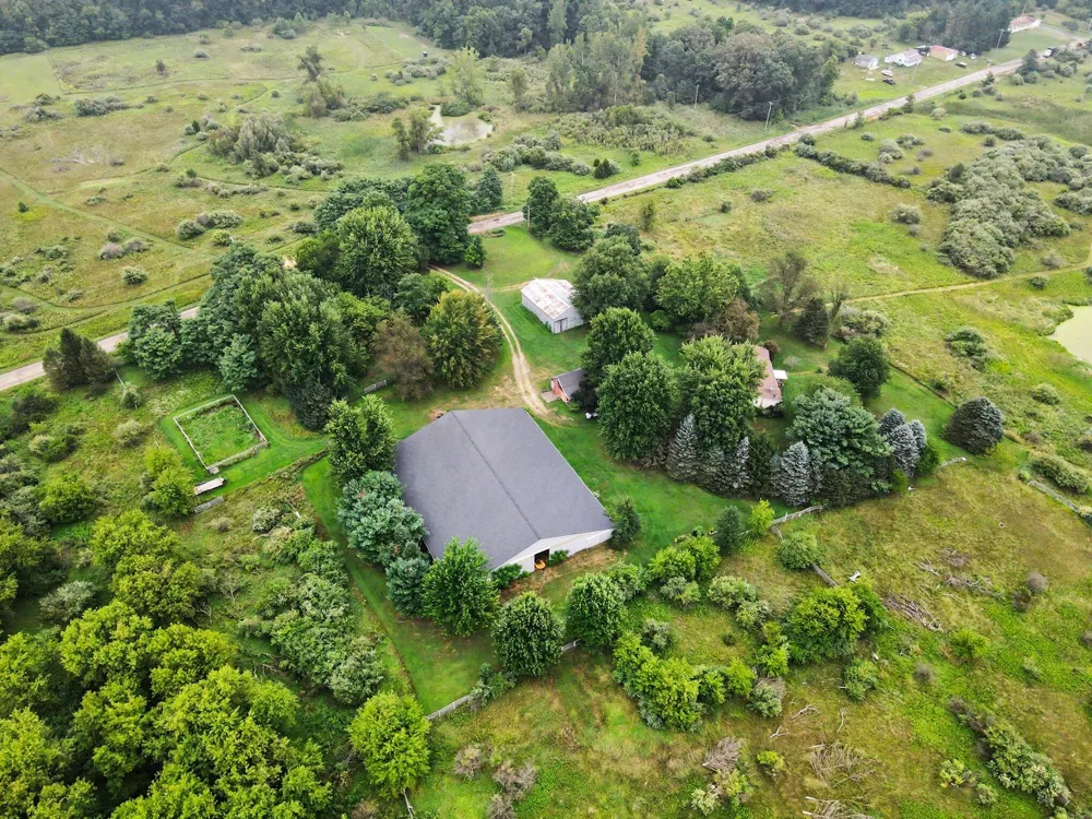 24070 J DRIVE Albion, MI 49224