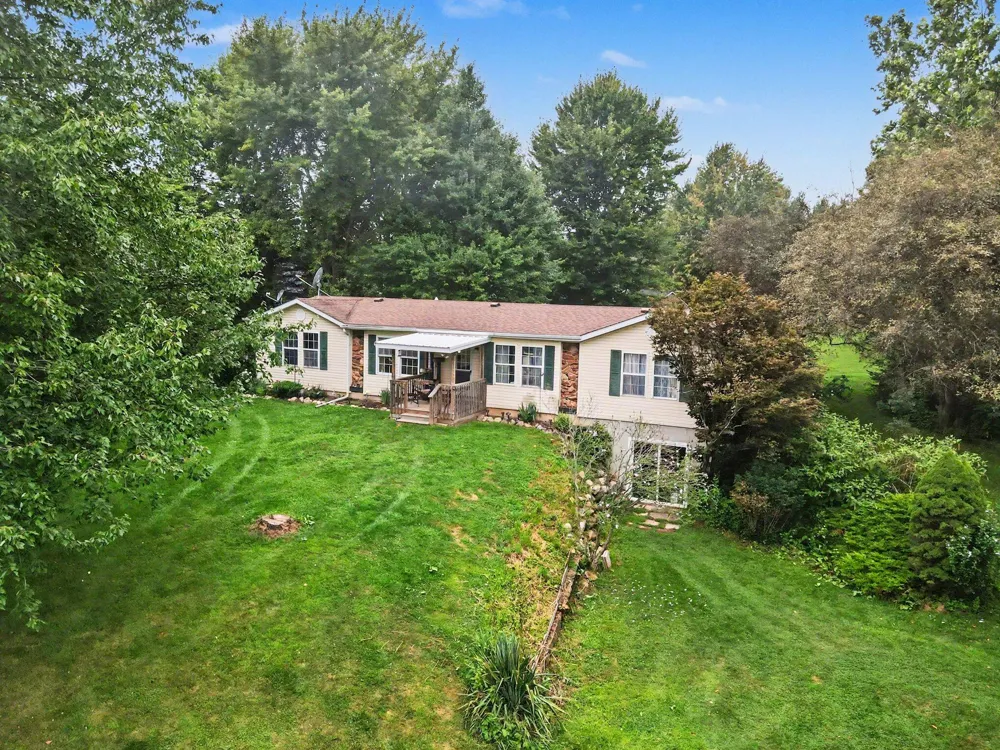 24070 J DRIVE Albion, MI 49224