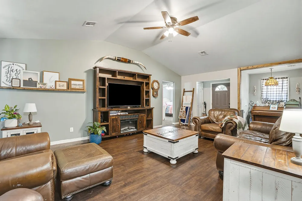 14080 County Road 1573 Ada, OK 74820