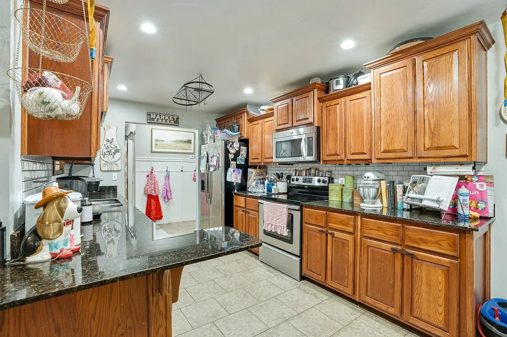 14080 County Road 1573 Ada, OK 74820