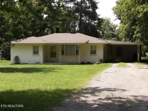525 Woodlawn Rd