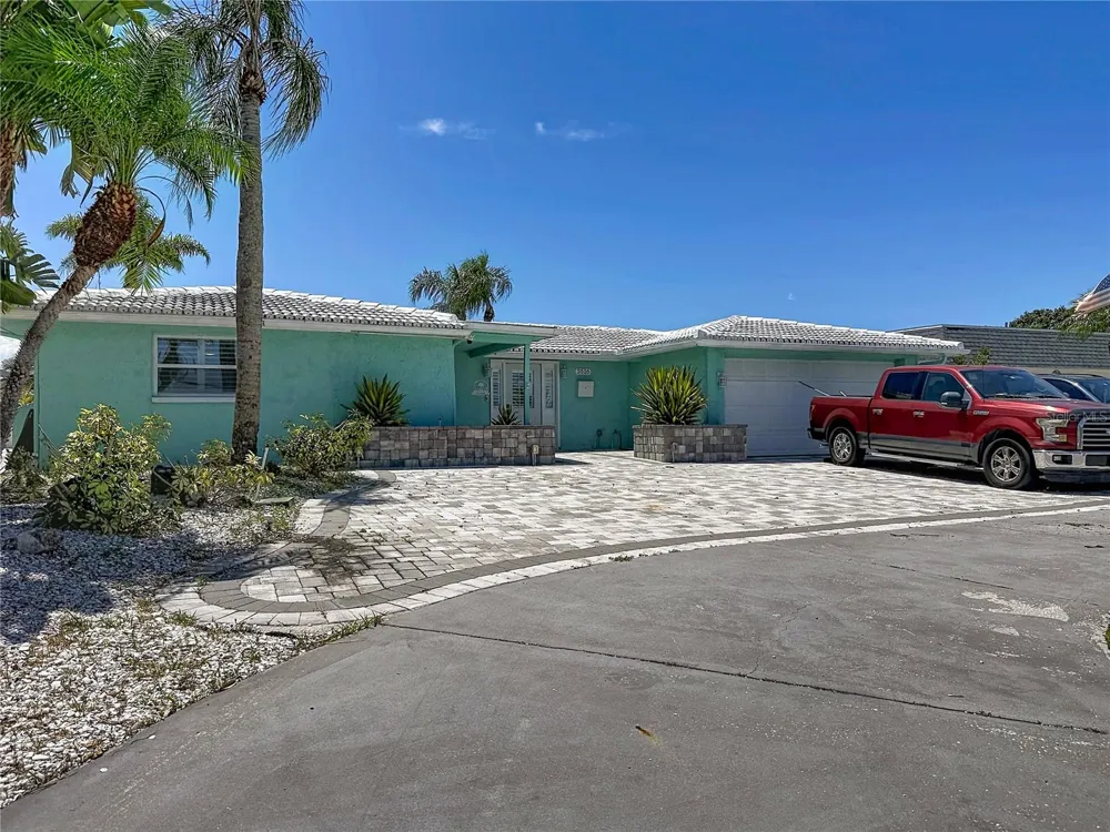 3516 FLORAMAR TERRACE New Port Richey, FL 34652