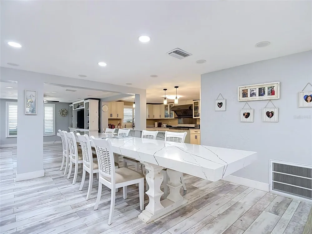 3516 FLORAMAR TERRACE New Port Richey, FL 34652