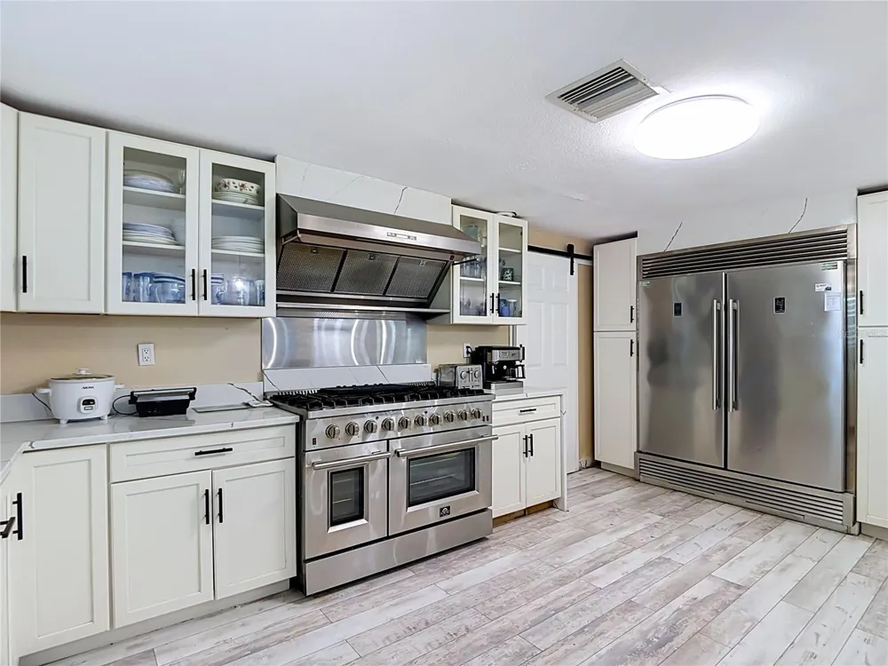 3516 FLORAMAR TERRACE New Port Richey, FL 34652