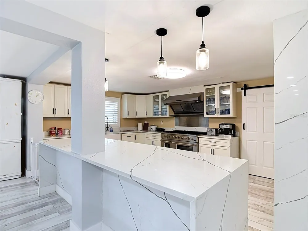 3516 FLORAMAR TERRACE New Port Richey, FL 34652