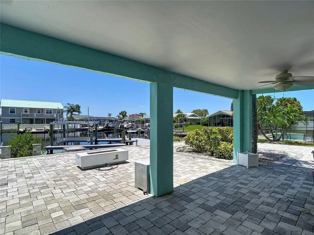 3516 FLORAMAR TERRACE New Port Richey, FL 34652