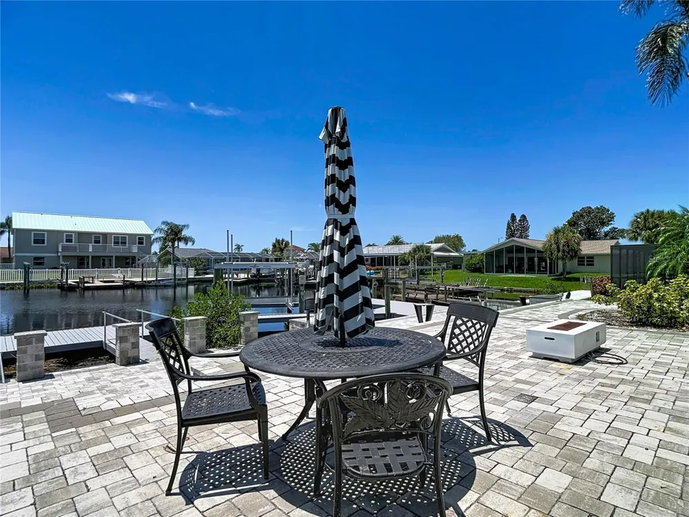3516 FLORAMAR TERRACE New Port Richey, FL 34652