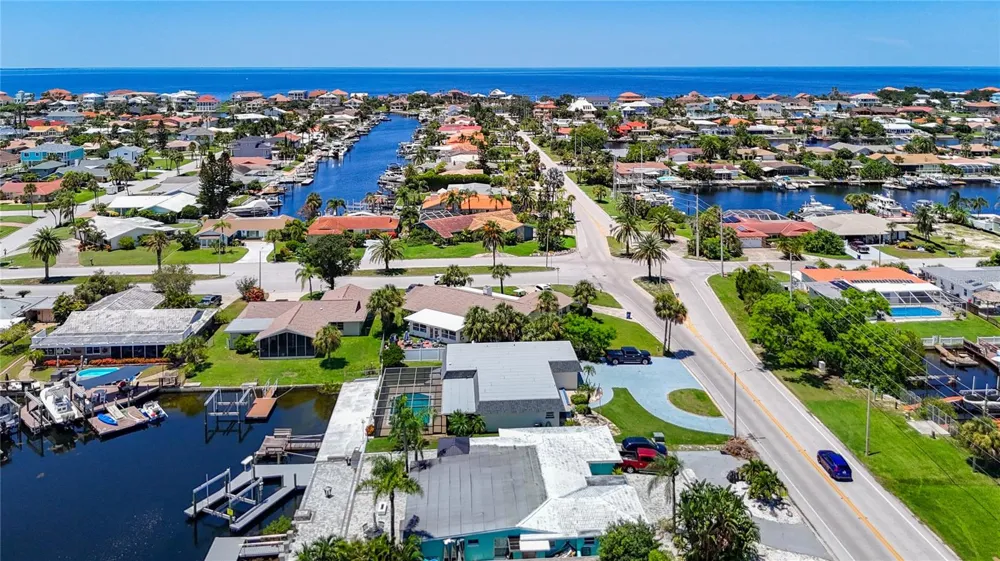 3516 FLORAMAR TERRACE New Port Richey, FL 34652