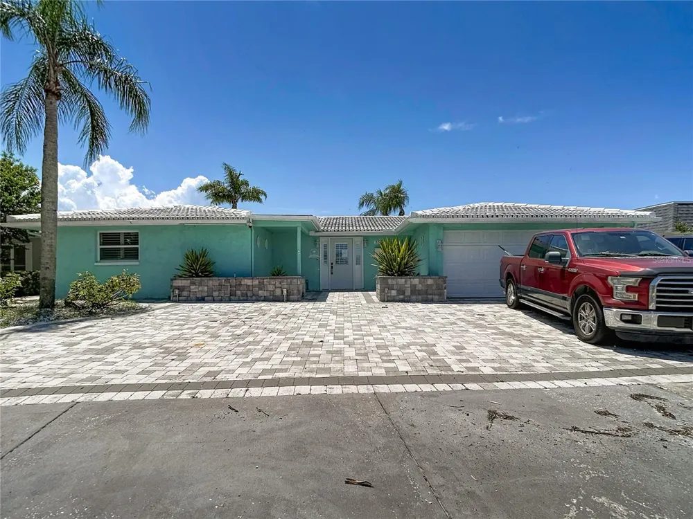 3516 FLORAMAR TERRACE New Port Richey, FL 34652