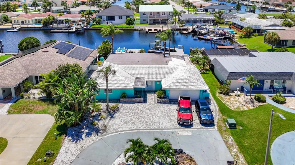 3516 FLORAMAR TERRACE New Port Richey, FL 34652