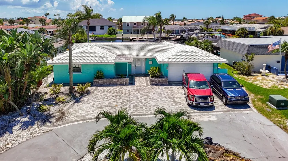 3516 FLORAMAR TERRACE New Port Richey, FL 34652