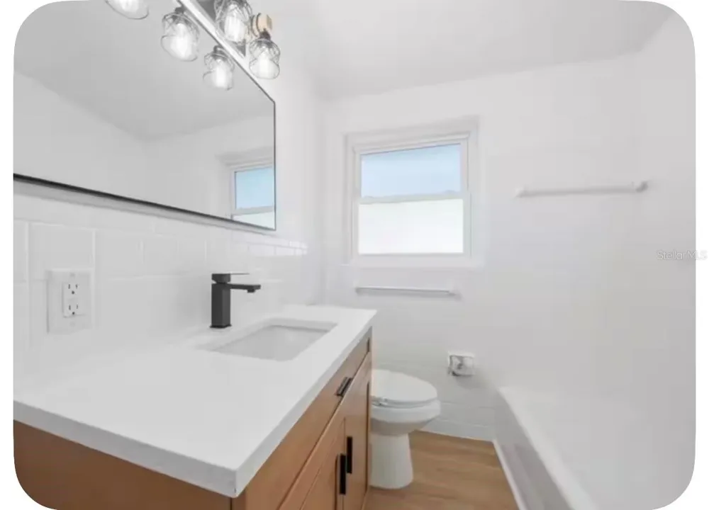 2446 SHELLEY STREET Clearwater, FL 33765