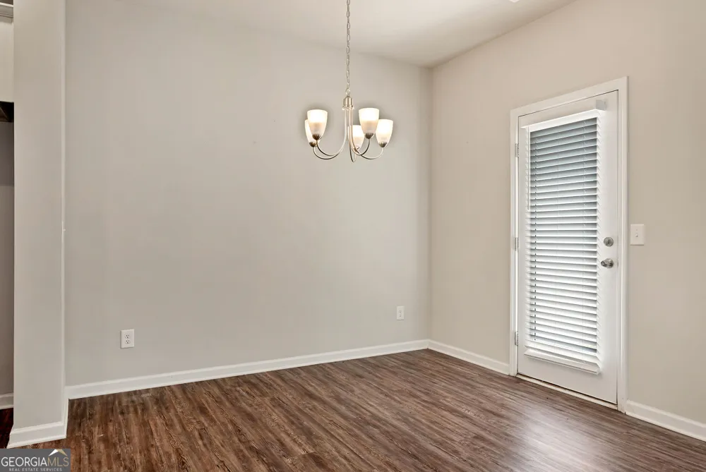 157 Inman DR Canton, GA 30114