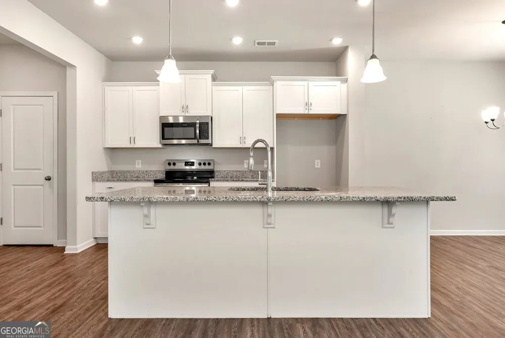 157 Inman DR Canton, GA 30114