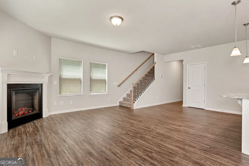 157 Inman DR Canton, GA 30114