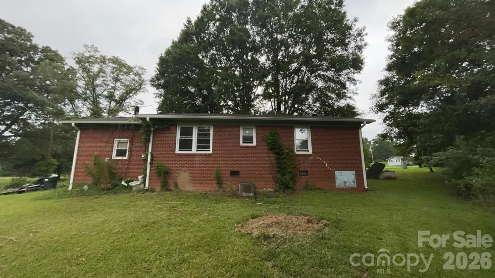389 Midway Lake Road Mooresville, NC 28115