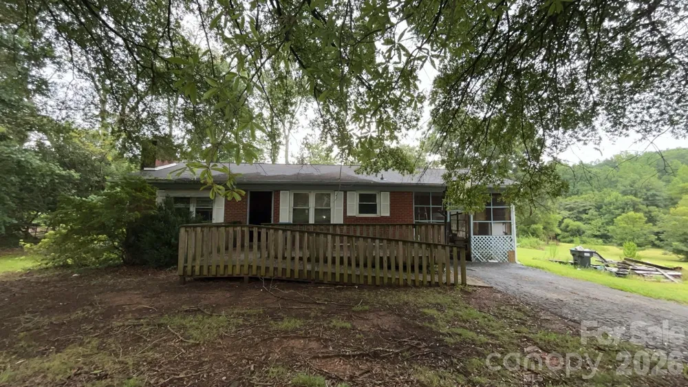 389 Midway Lake Road Mooresville, NC 28115
