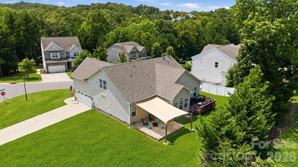 4851 Summerside Drive Clover, SC 29710
