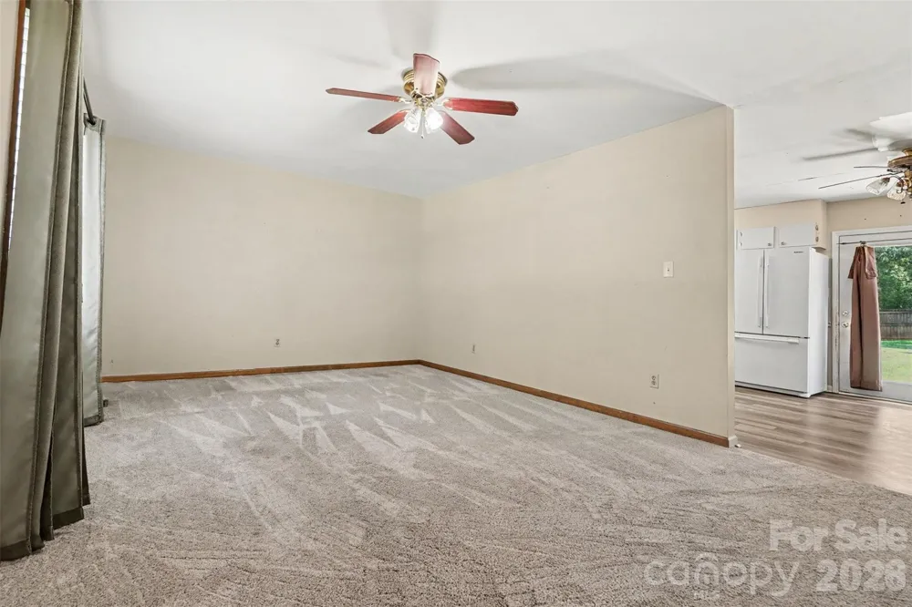 1751 Piney Road Hickory, NC 28602