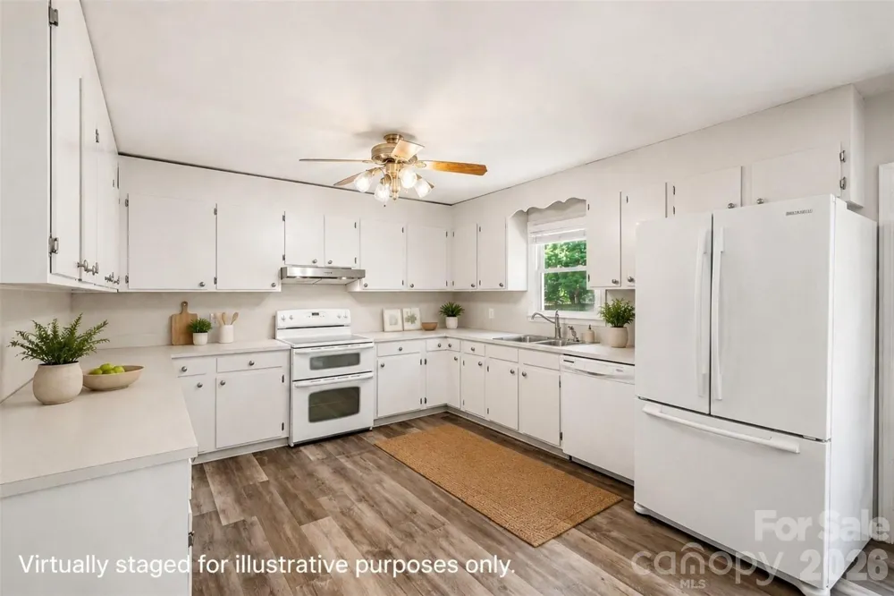 1751 Piney Road Hickory, NC 28602