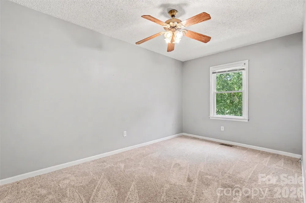 1751 Piney Road Hickory, NC 28602