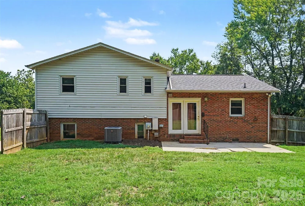 1751 Piney Road Hickory, NC 28602