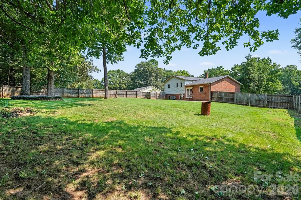 1751 Piney Road Hickory, NC 28602