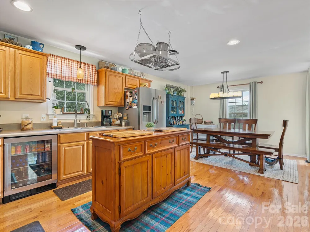 14 Folsom Drive Candler, NC 28715