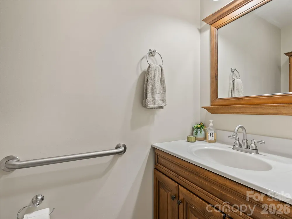 14 Folsom Drive Candler, NC 28715