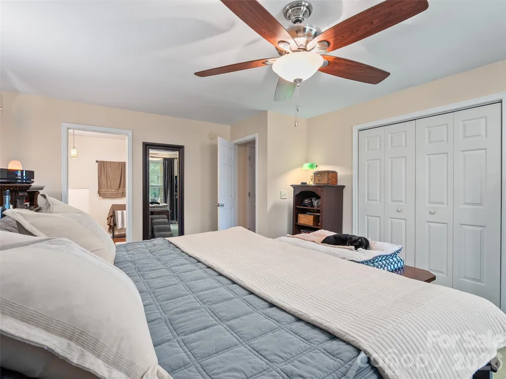 14 Folsom Drive Candler, NC 28715