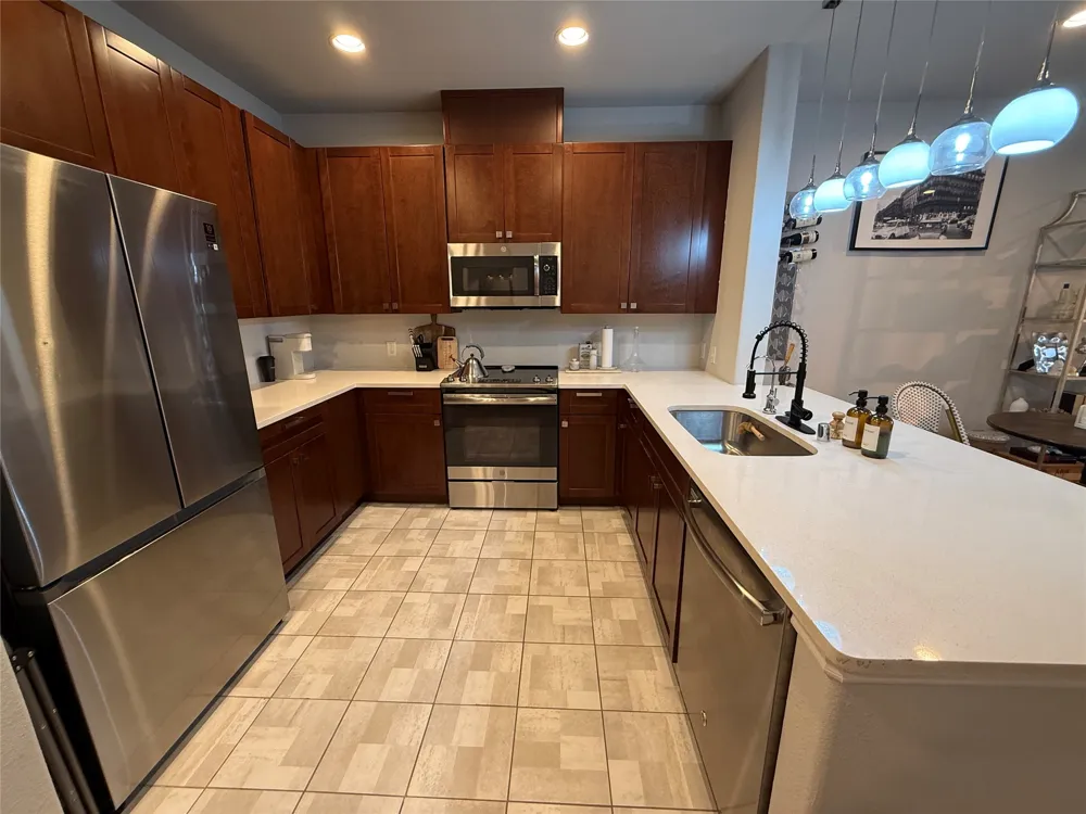 1220 W Trinity Mills Road #3010 Carrollton, TX 75006