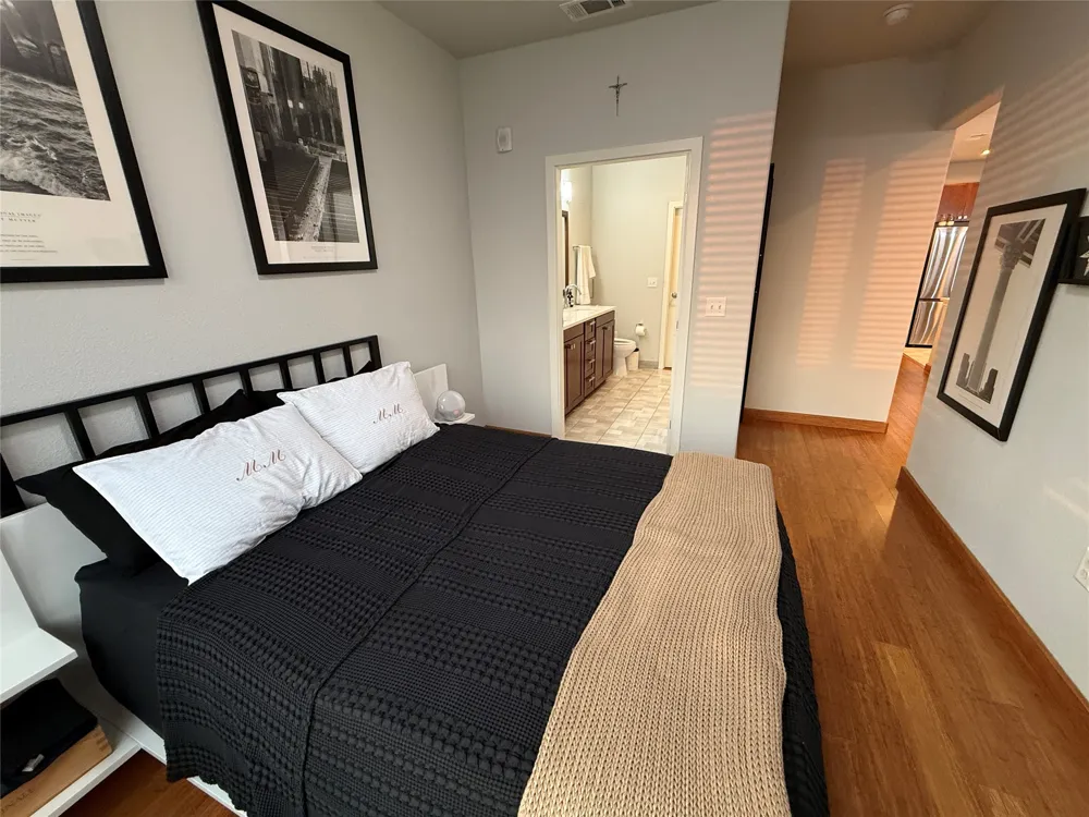 1220 W Trinity Mills Road #3010 Carrollton, TX 75006