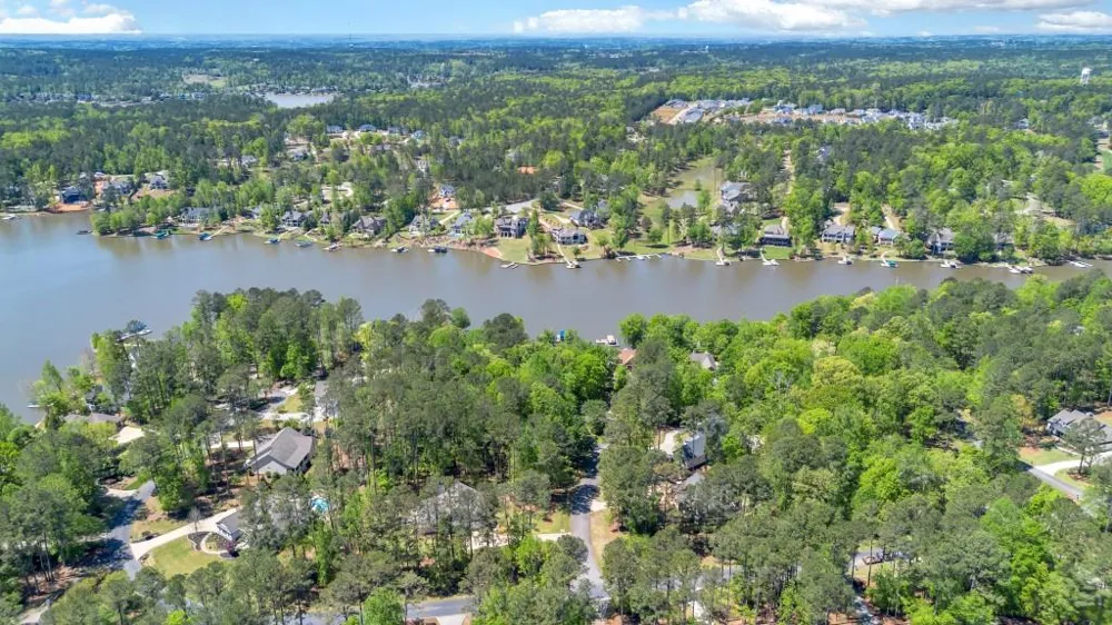 1010 Troon Court Greensboro, GA 30642