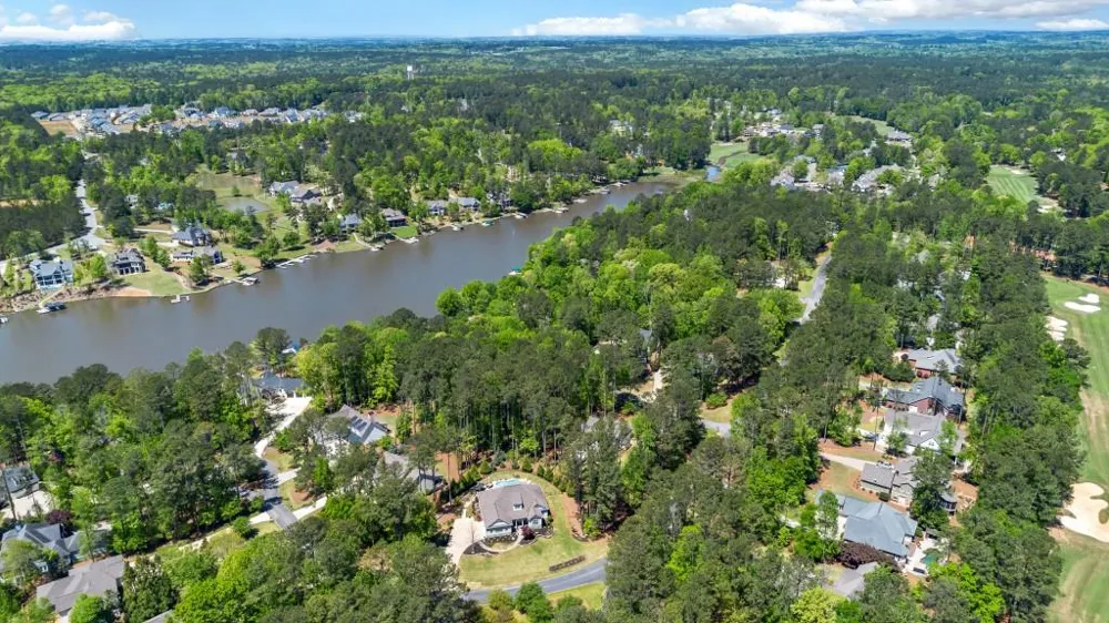 1010 Troon Court Greensboro, GA 30642