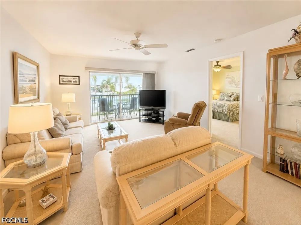 SE 46th Lane #202 Cape Coral, FL 33904