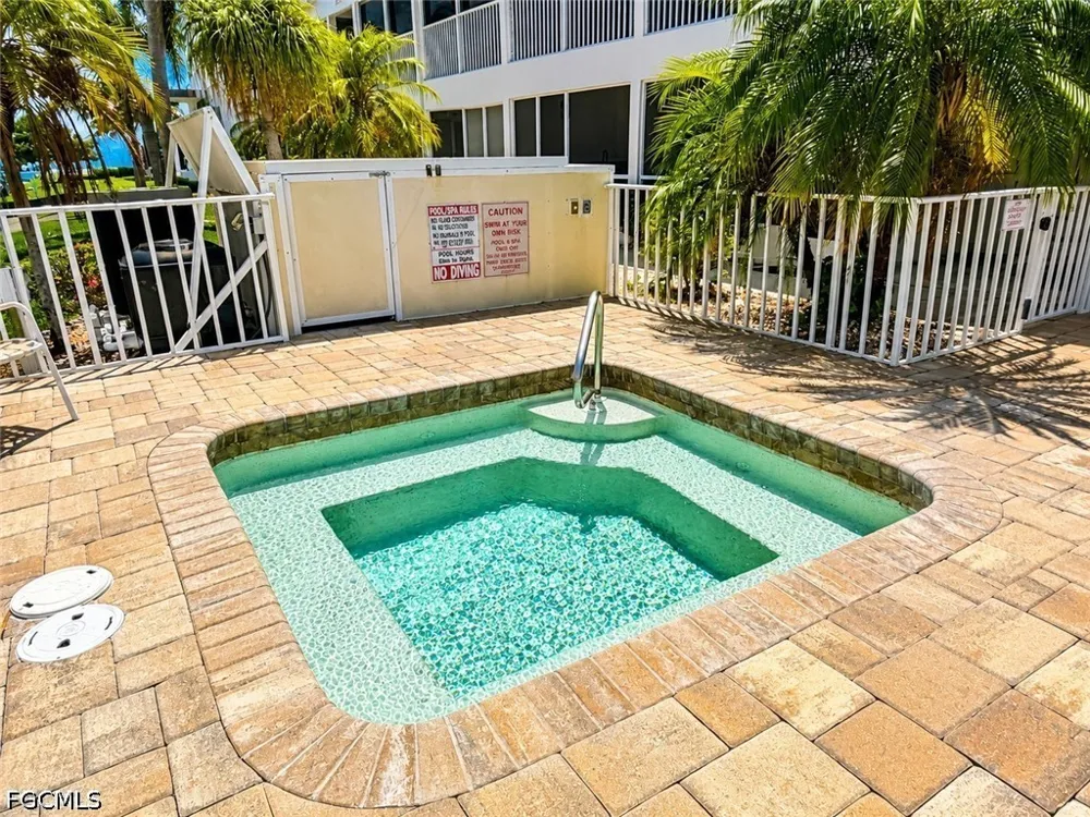 SE 46th Lane #202 Cape Coral, FL 33904