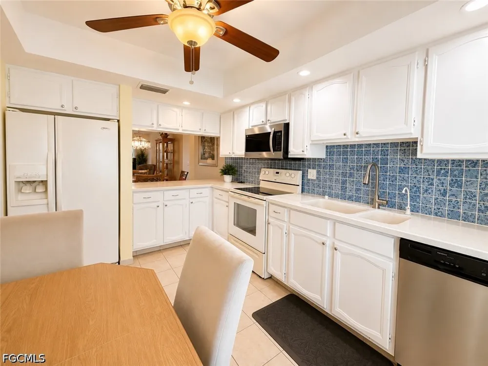 SE 46th Lane #202 Cape Coral, FL 33904