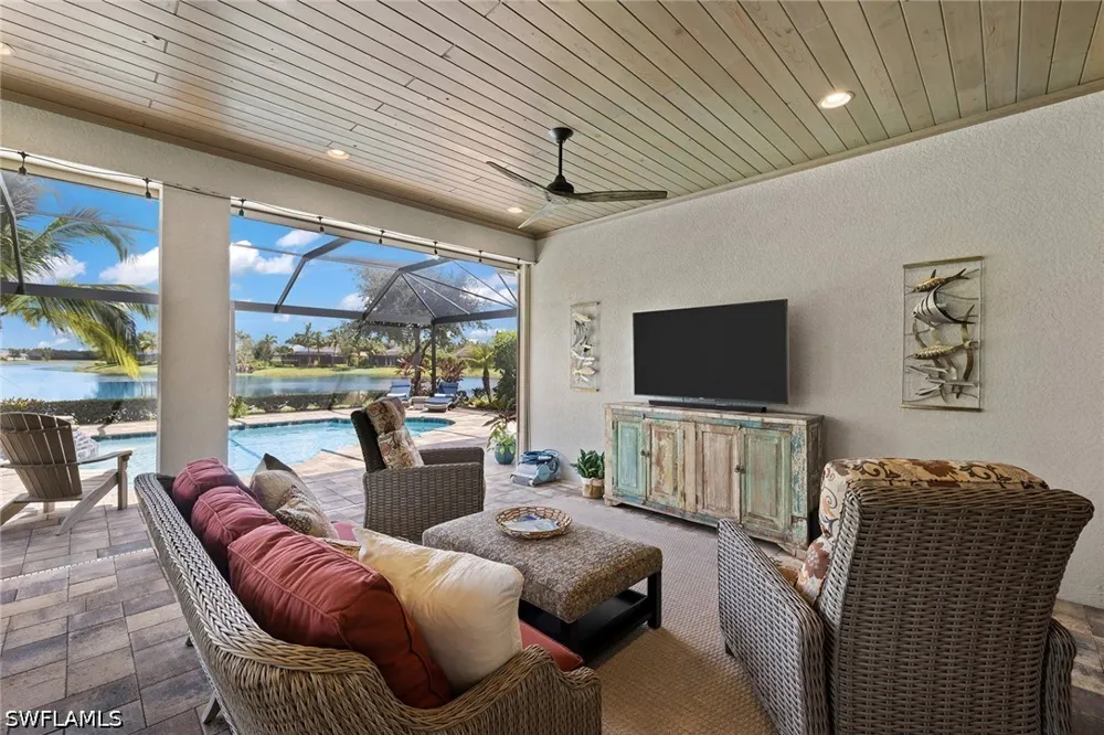 Campanile Circle Naples, FL 34114