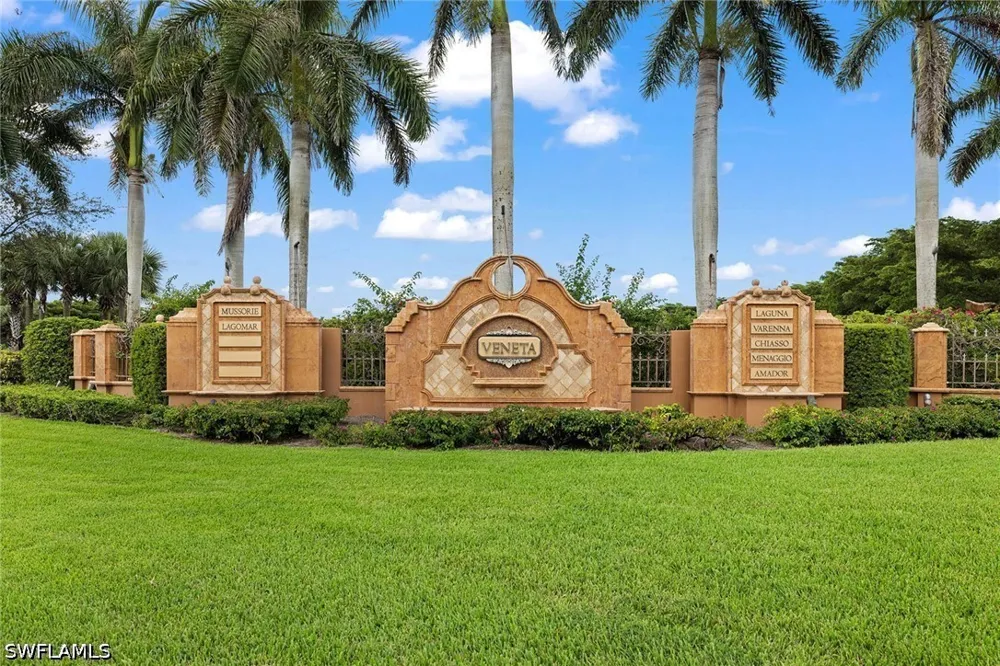 Campanile Circle Naples, FL 34114